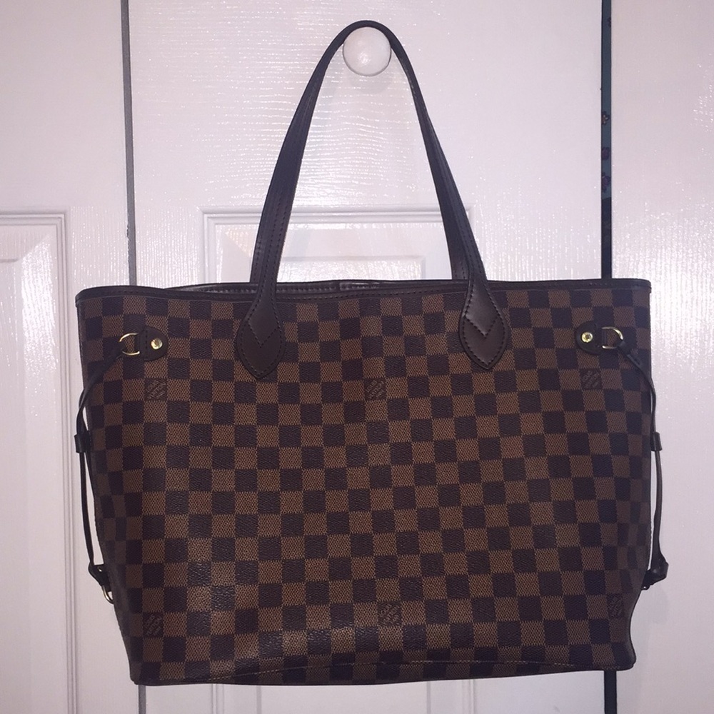 Louis Vuitton Never full PM size